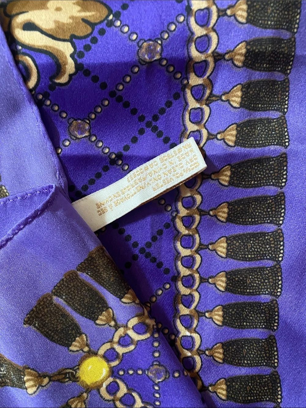 Amazing Vibrant Purple & Fuchsia Ornate Vintage Style Scarf